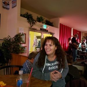 Meet your Posher, Leslie